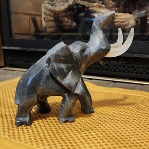 Vintage Stone Carved Elephant With Raised Trunk Gray And Clear Stone Onyx Quartz